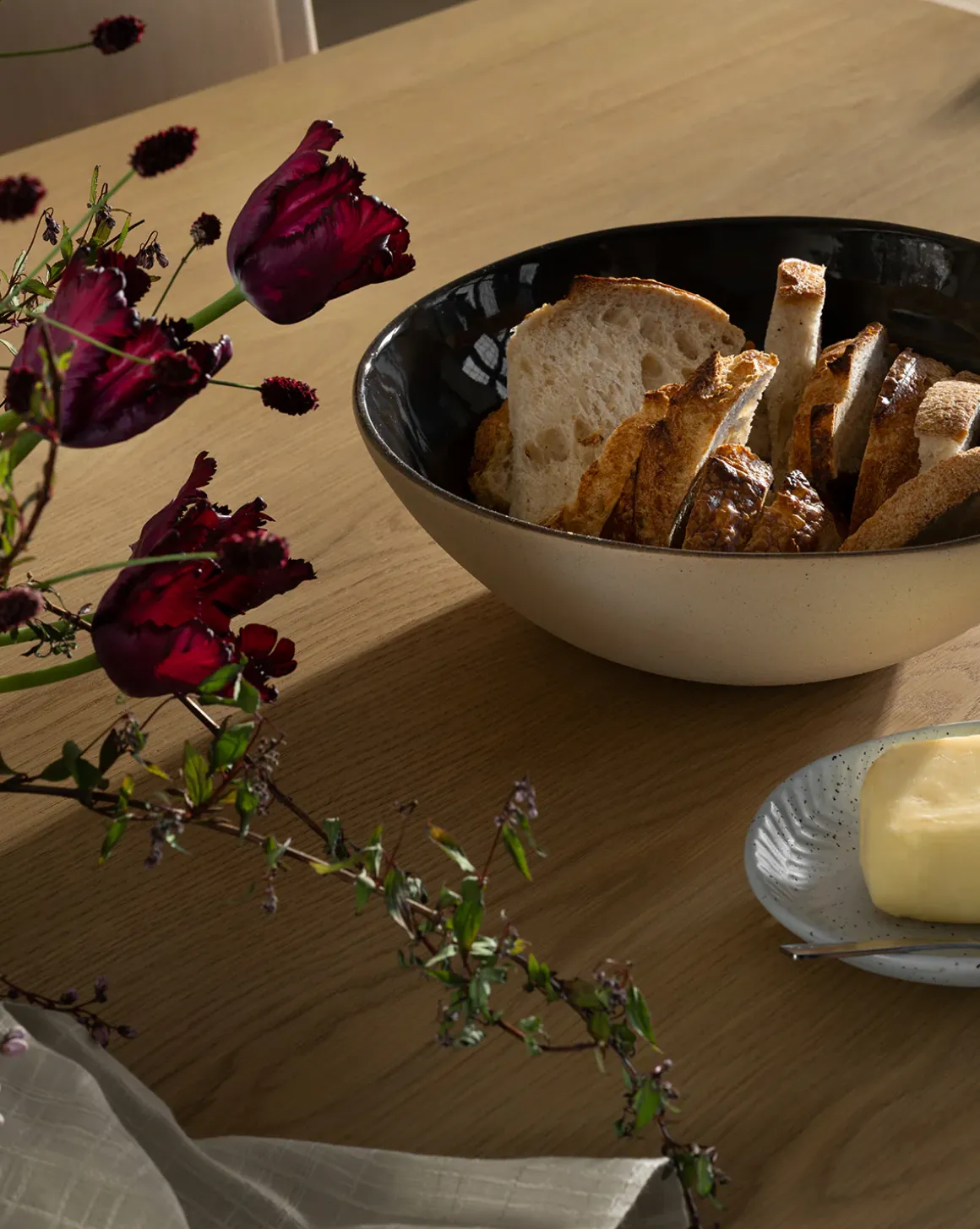 Joanne Serving Bowl
