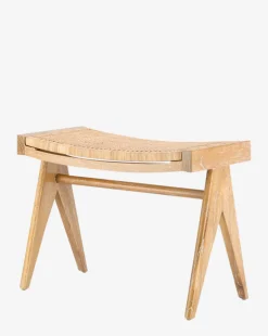 Kareen Stool