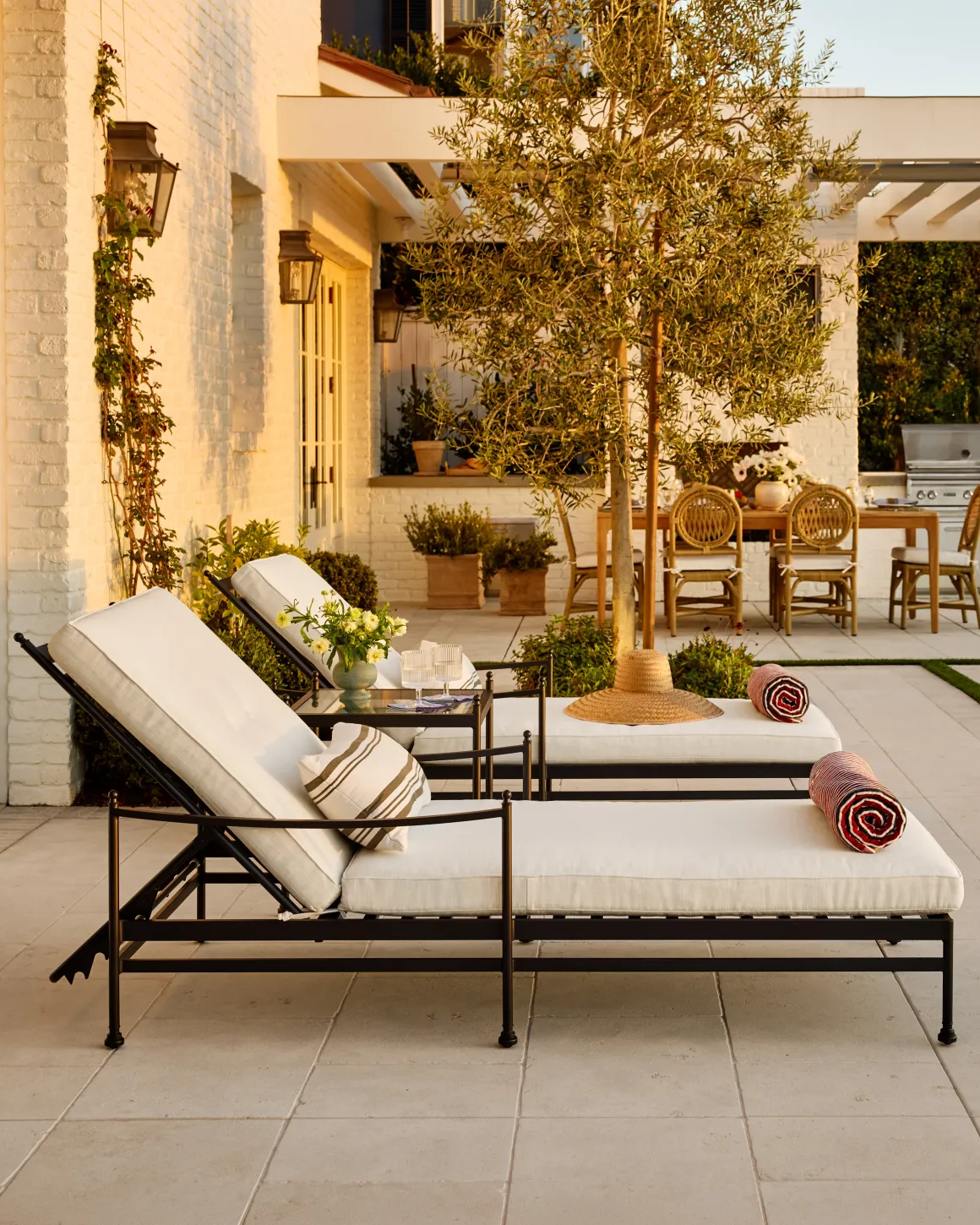 Pomeroy Outdoor Chaise (Ready to Ship)
